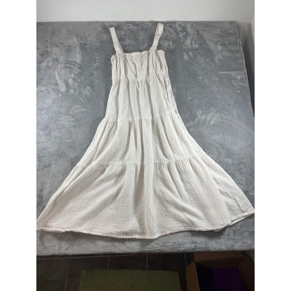 Steve Madden White Gauze Tiered Maxi Dress Small Smocked Sleeveless Boho
